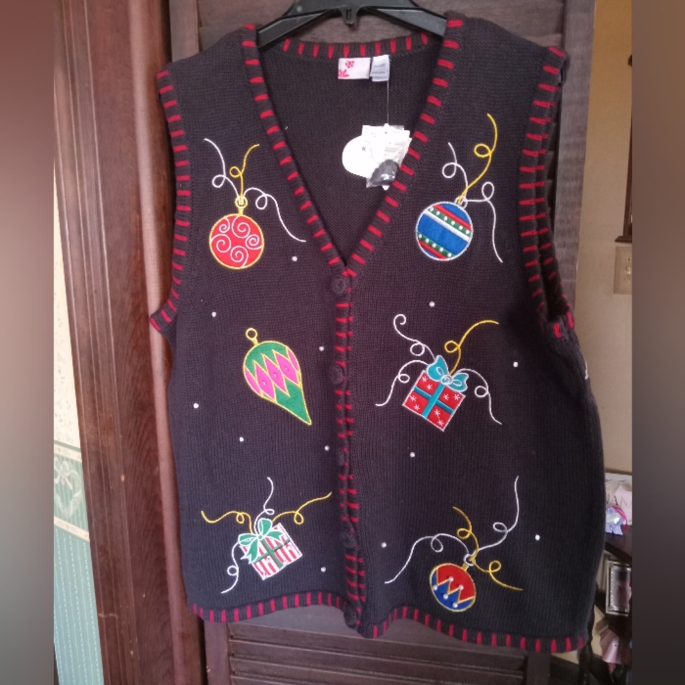 Holiday Edition Black holiday vest